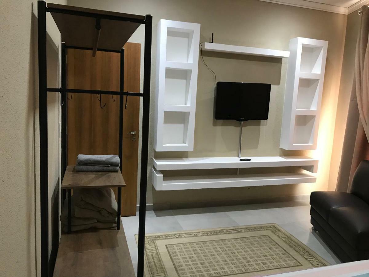 Апартаменты Imperial 2 Calcadao Корнелиу-Прокопиу Экстерьер фото